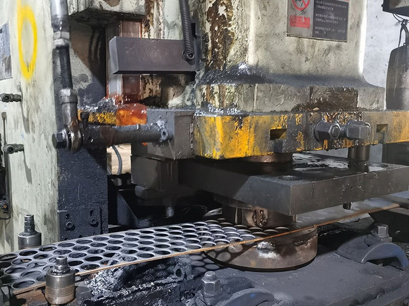 2026 குளோபல் ஃபாஸ்டனர் தொழில்: டிஜிட்டல் உற்பத்தி மற்றும் ஸ்மார்ட் தரக் கட்டுப்பாடு புதிய மேம்படுத்தலுக்கு வழிவகுத்தது